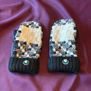 Handmade Boutique Wool Mittens